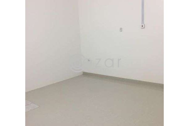 Excellent 1BHK available in al hilal for families photo 2