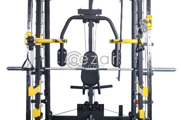 Smith machine photo 1