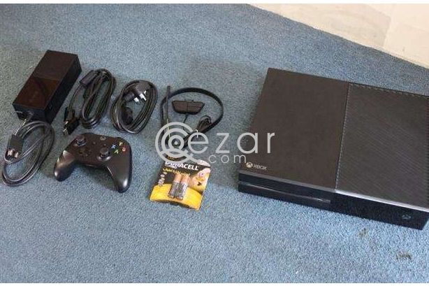 Xbox One- 500GB (With 3 games) photo 4