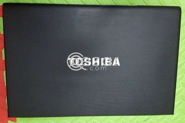 TOSHIBA Laptop Urgent Sale photo 8