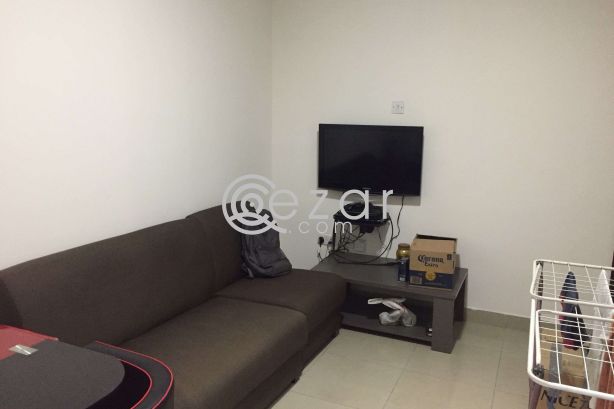 Fully Furnished studio apartment , Rent: 4000 QAR photo 1