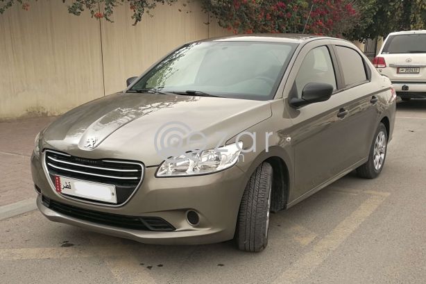 PEUGEOT 301 BROWN COLOR ONLY 800 KM MODEL 2014 photo 2