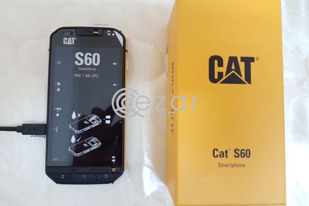  Mobile  Phones  and PDAs Mobile  Phones  CAT  S60 Black 