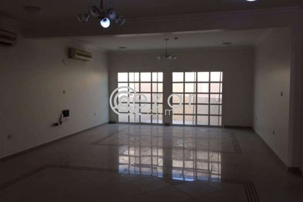Spacious 5BR SF Villa for Family in a compound photo 10