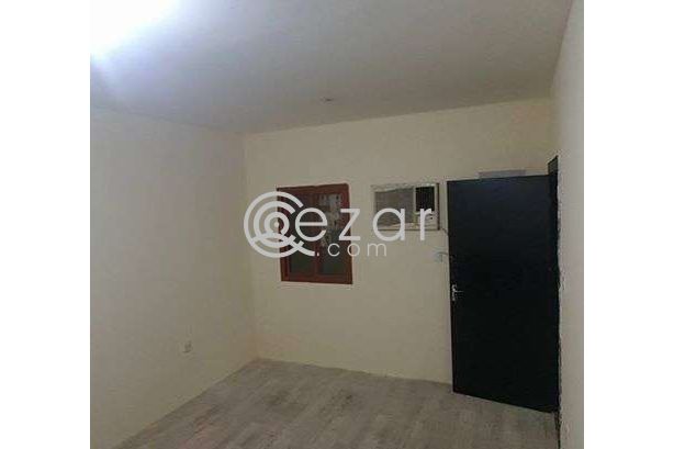 Fully Concerted 1 BHK Out house for rent In Thumama near Al meera 2 mins walkable Distance photo 6