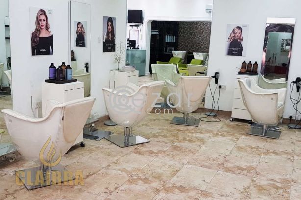 Furnished Beauty Salon with All Facilities photo 5
