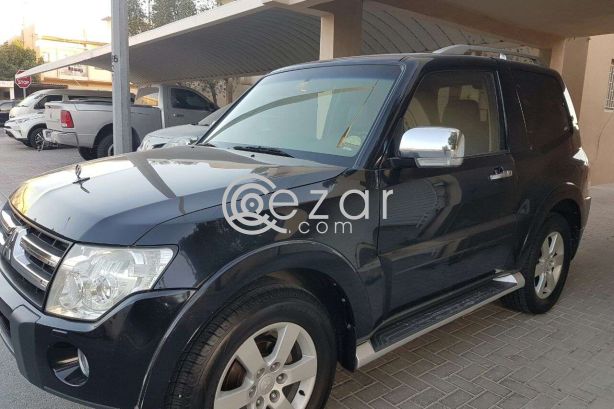 Mitsubishi Pajero for sale in a very good condition! photo 2