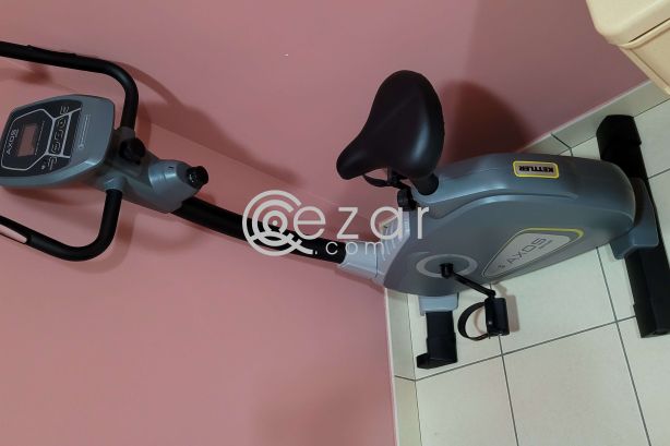 Exercise Cycle With Digital Display for Daily Workout photo 2