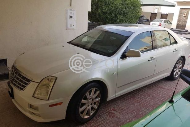 2009 cadillac STS v8 photo 2