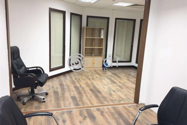 Fully Furnished, 30Sqm 1 Room Office - Corniche photo 3