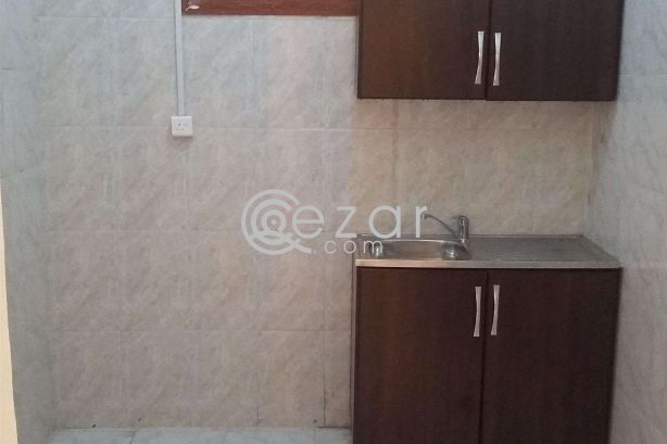 No Commission - Fantastic location 2 Bedrooms for rent in Ain Khalid photo 3