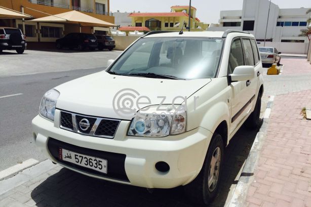 NISSAN Xtrail 2013 photo 2