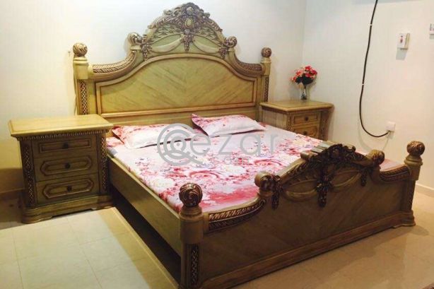 package; Bed king size+Dressing Table+Cupboards photo 1