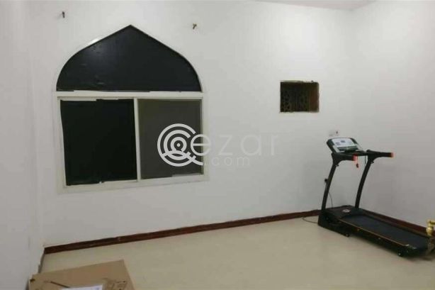 Neat and Clean Spacious Studio Room For Rent In Muaither photo 1