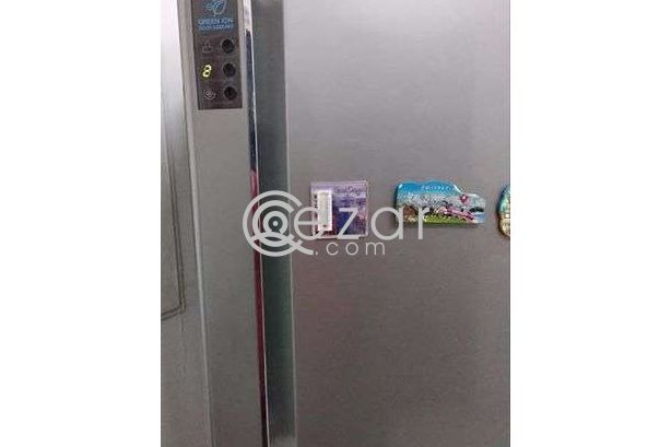 LG refrigerator For sale Very Good condition photo 2