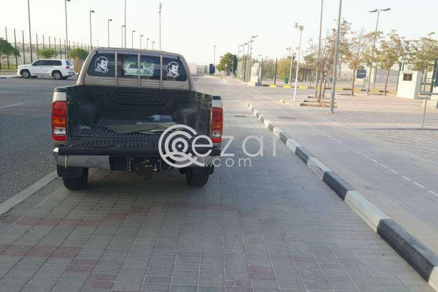 Full option Toyota pickup without accident photo 8