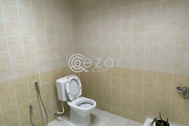 Studio type & Family rooms & Female bed space available in Al Sadd photo 8