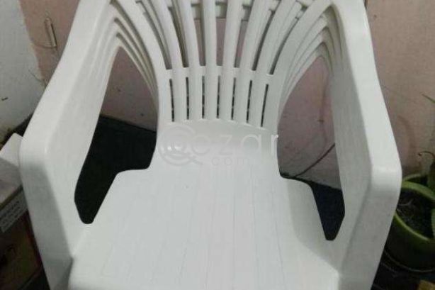 White chairs for sale photo 1