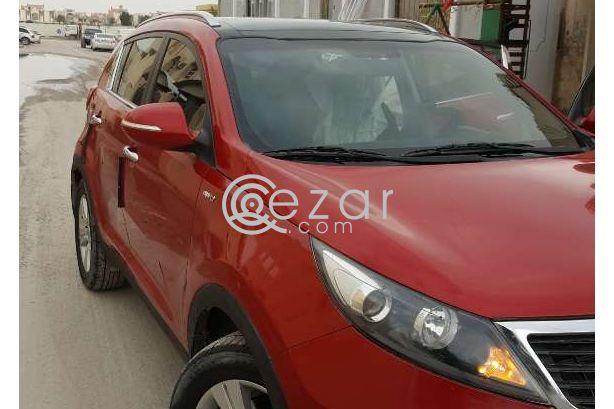 Urgent Sale!! Kia Sportage 2012 Full Option & Full Insurance photo 2