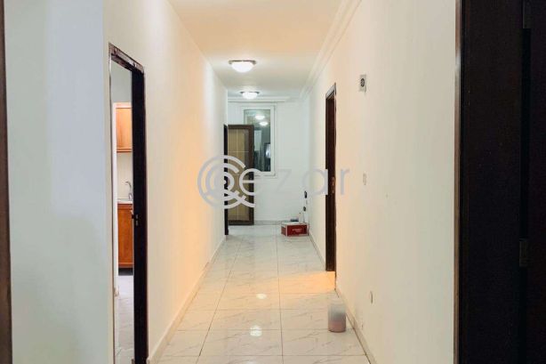 Studio Flat inside Villa available in Al Duhail area. photo 2