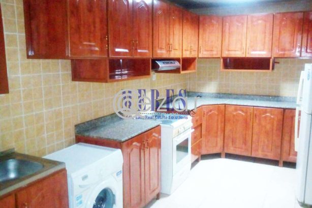 2 BHK Flat in Mushereib photo 4