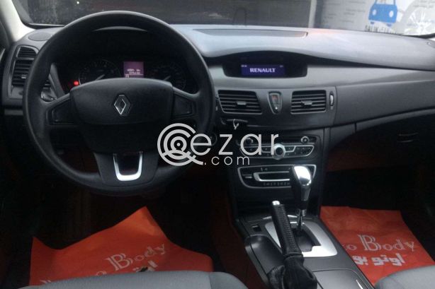 Renault safrane for sale in qatar photo 3