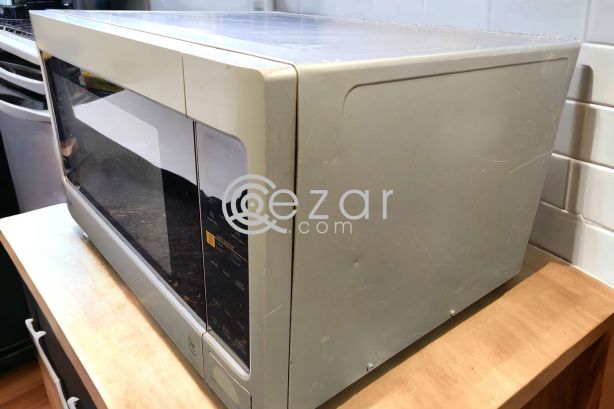 LG Microwave Oven MS5644GMS 56 Ltr photo 2