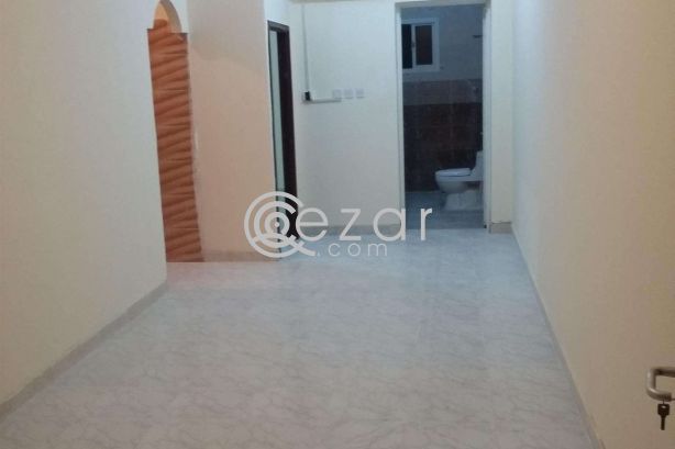 No Commission - Fantastic location 2 Bedrooms for rent in Ain Khalid photo 1