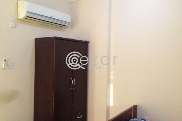 SHARED MASTER BED ROOM SPACE AVAILABLE IN A NEW FLAT IN NAJMA , DOHA photo 7
