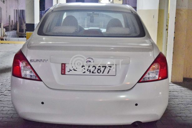 LADY OWNED FULL OPTION NISSAN SUNNY FOR SALE photo 2