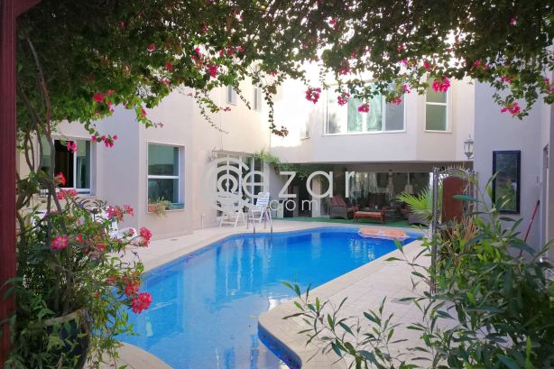 F/F Master room in private West Bay Villa photo 8