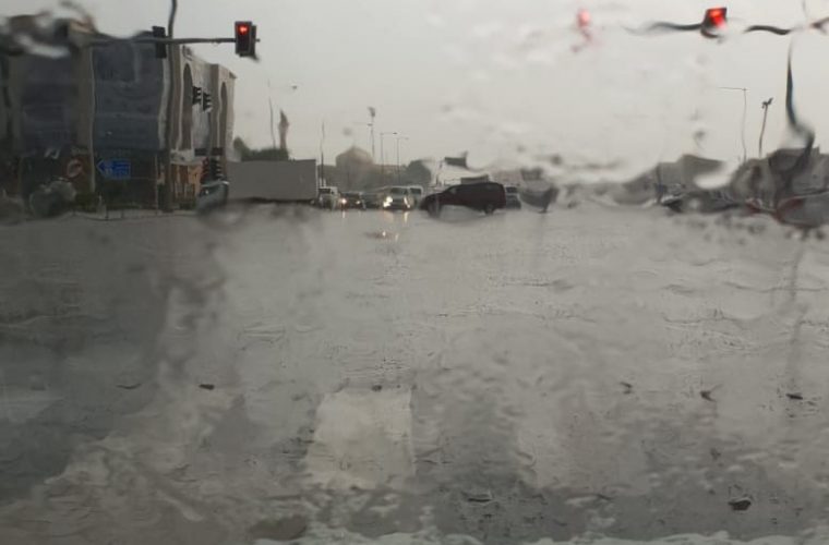 8 tips for driving safely in the rain in Qatar